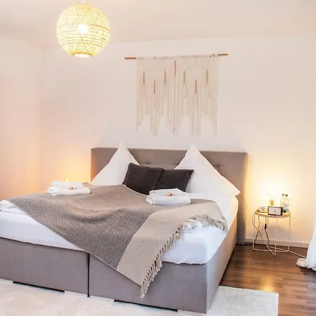 Blackncozy - Modern&stylish Mit Boxspringbett Und Terrasse Für 4 Apartment *